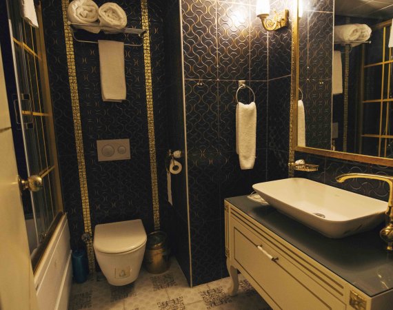 Suite Room