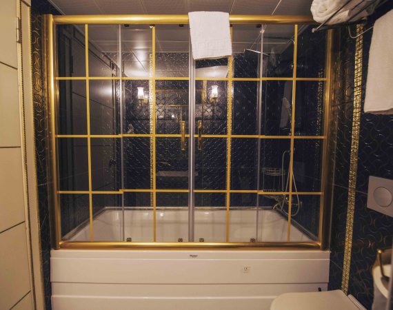 Suite Room